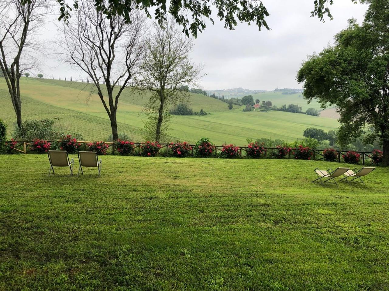 Vigna Sant' Amico Country House Morro dʼAlba Exteriér fotografie